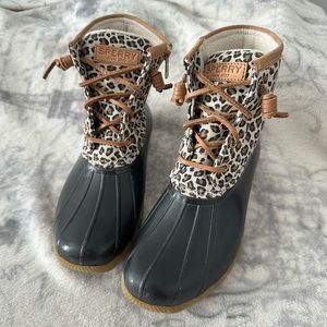 Saltwater Leopard Print Sperry duckboots